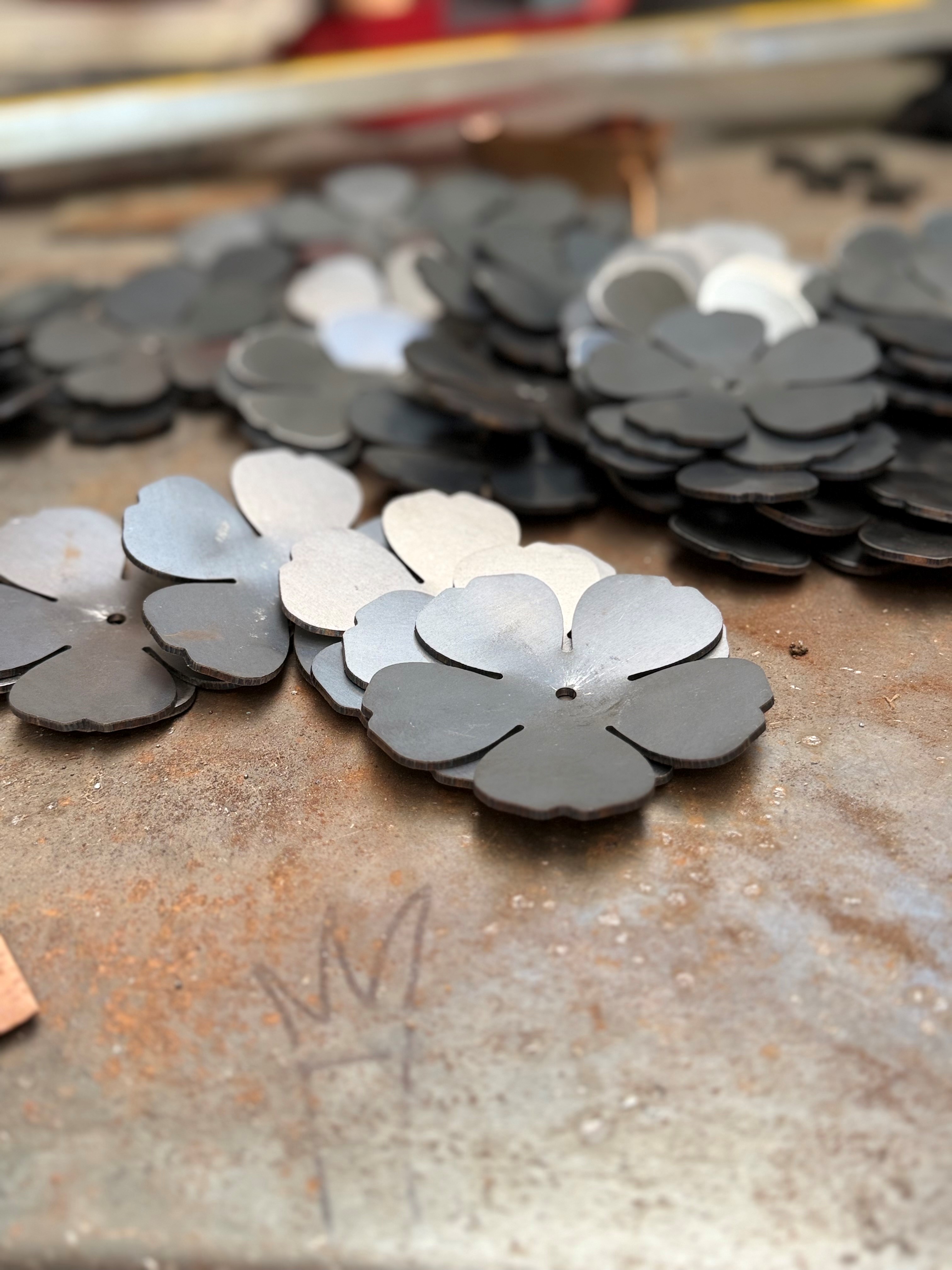 images/RS FLOWERBALL5.jpg